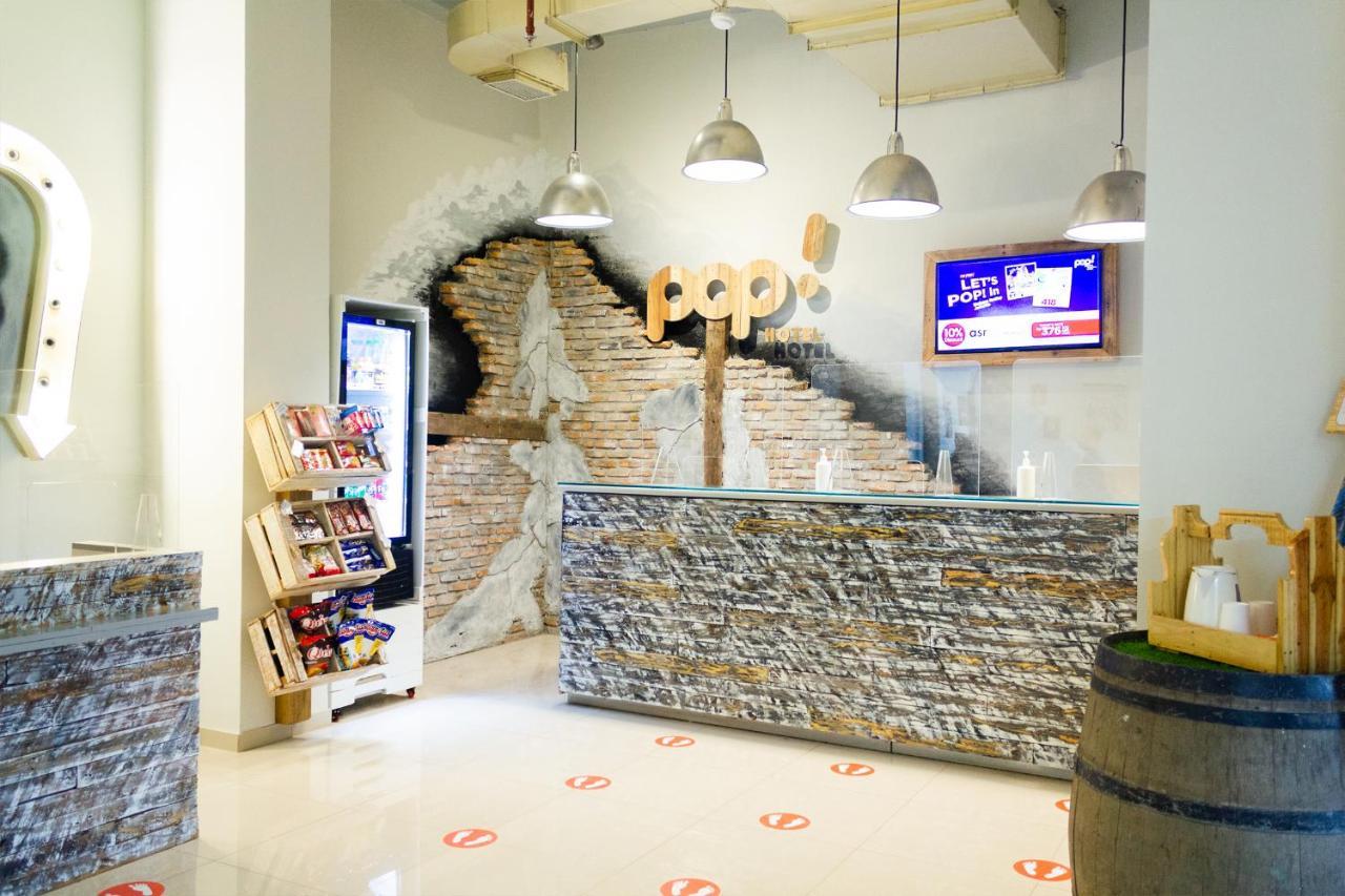 Pop! Hotel Kelapa Gading Джакарта Экстерьер фото