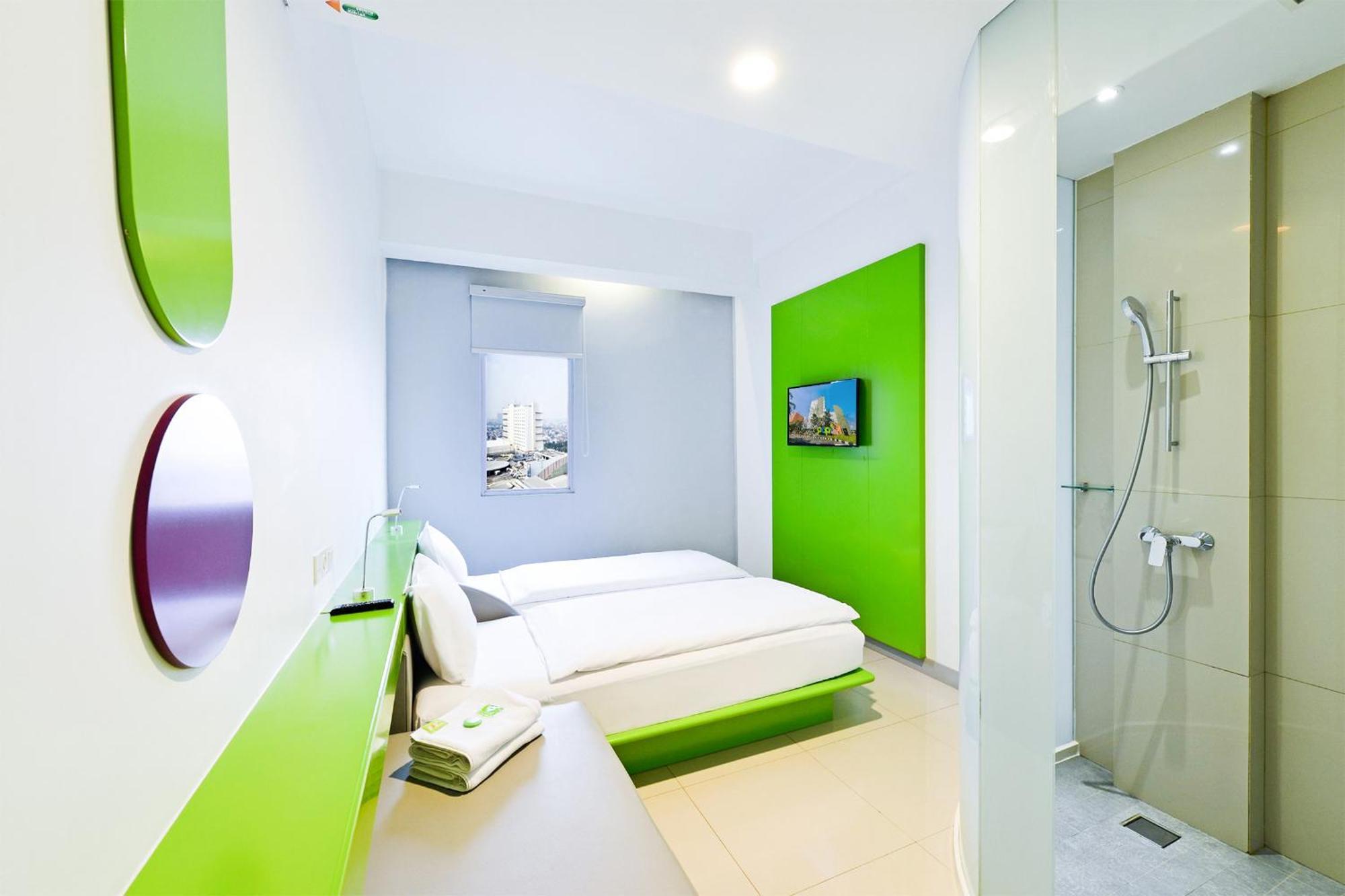 Pop! Hotel Kelapa Gading Джакарта Экстерьер фото